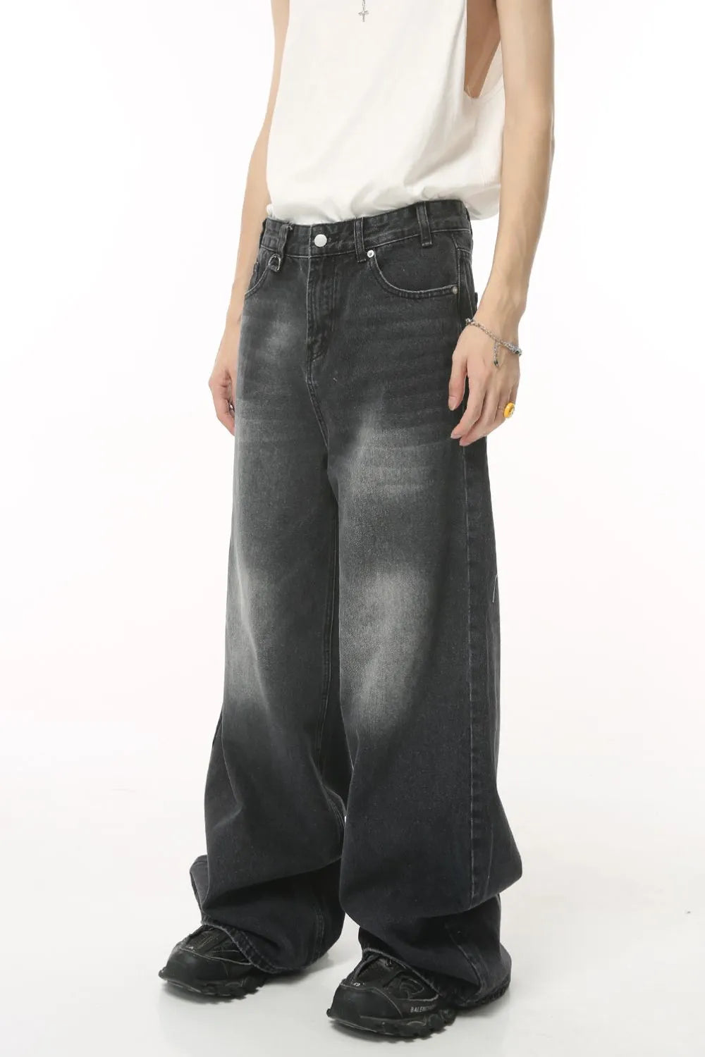 light baggy jeans